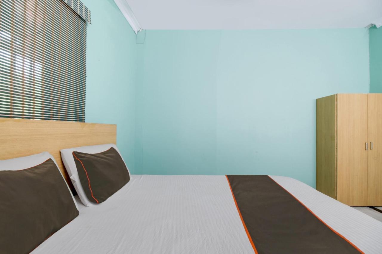 Collection O Palm Exotica Hotel Визакхапатнам Екстериор снимка