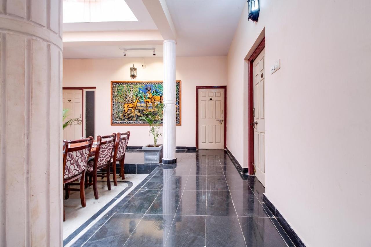 Collection O Palm Exotica Hotel Визакхапатнам Екстериор снимка