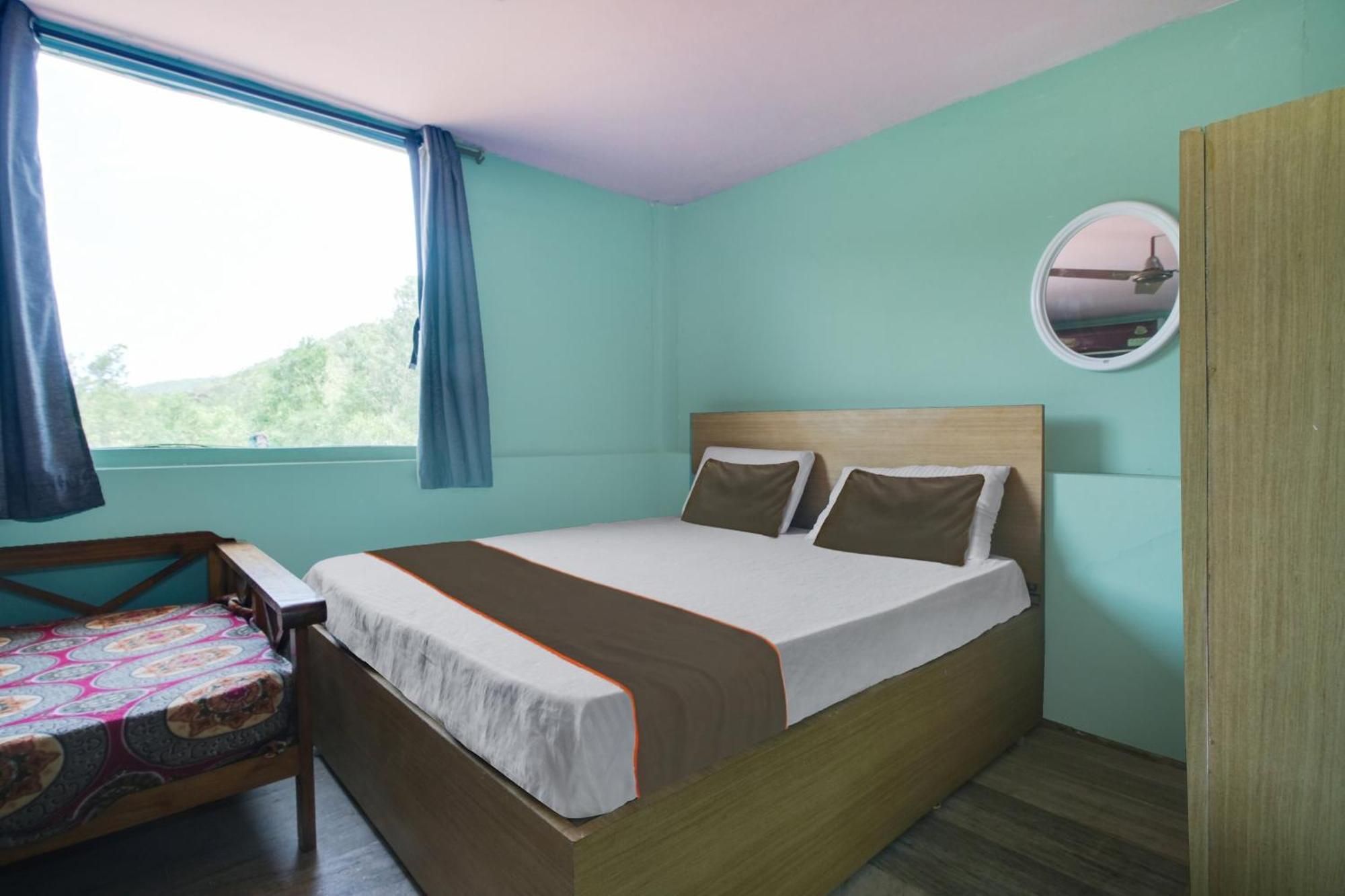 Collection O Palm Exotica Hotel Визакхапатнам Екстериор снимка