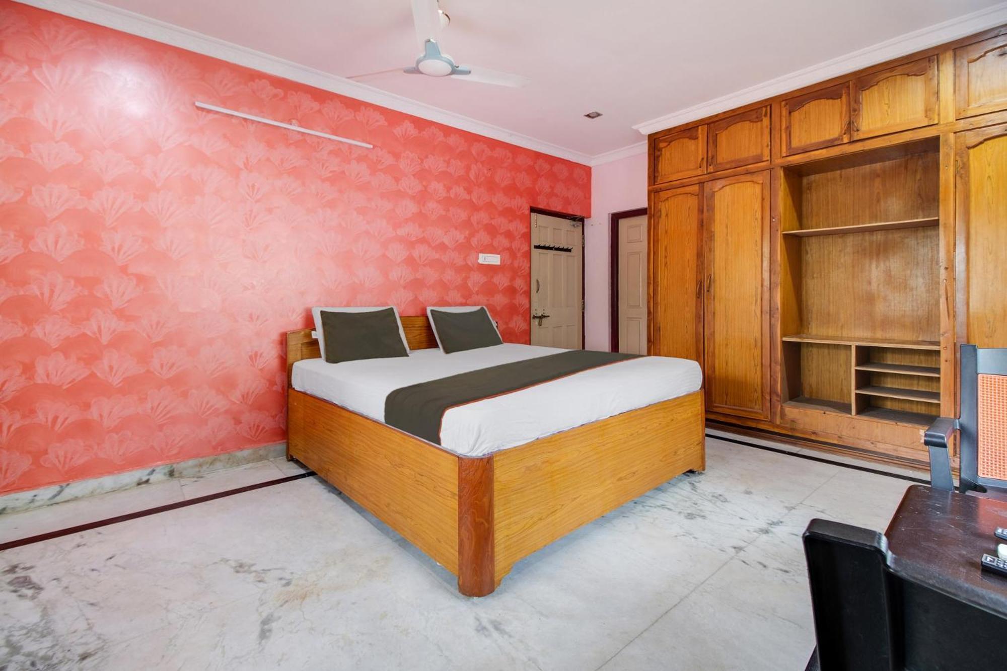 Collection O Palm Exotica Hotel Визакхапатнам Екстериор снимка